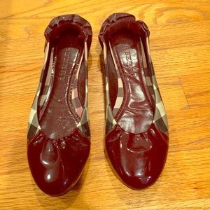 Burberry flats